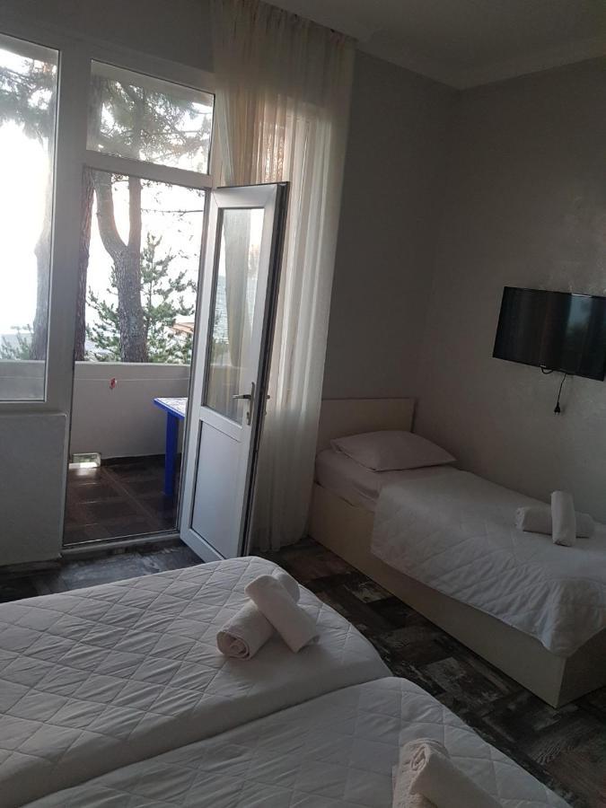 Midia Guest House Kobuleti Exterior photo