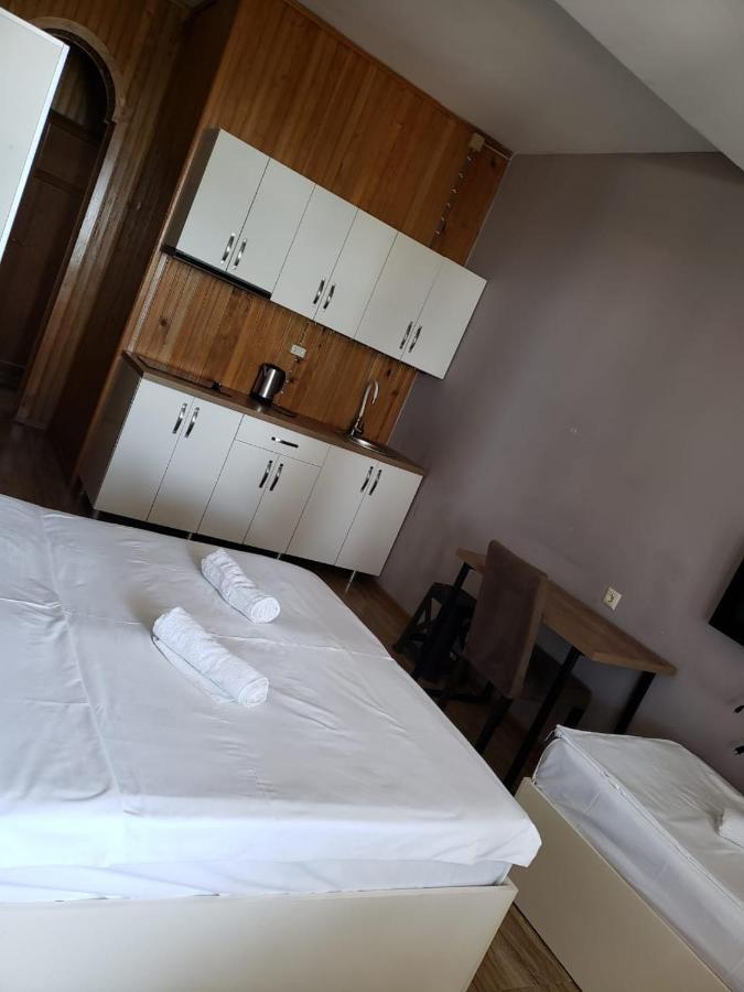 Midia Guest House Kobuleti Exterior photo